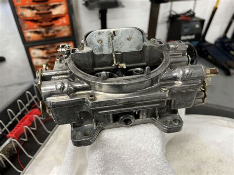 Edelbrock Carburetor 600 Cfm 1406 Ebay