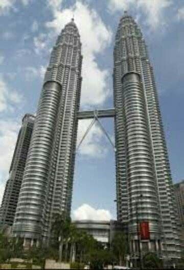 List of the tallest towers in the world. What is the highest twin tower building in the world? - Quora
