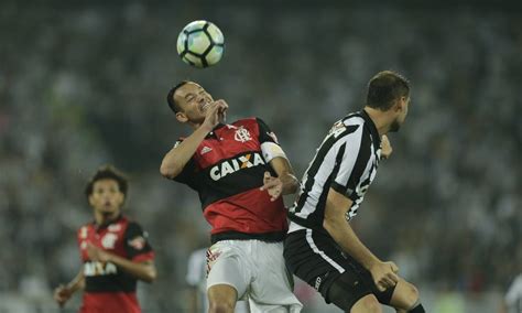 Clássico Entre Flamengo E Botafogo Pode Ser Fora Do Rio Jornal O Globo
