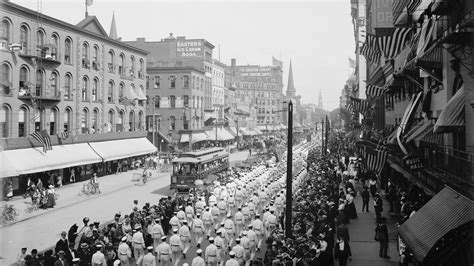 What Is Labor Day A History Of The Workers Holiday The New York Times