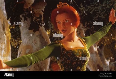Shrek 2001 Dreamworks Animation With Princess Fiona Voiced By Cameron