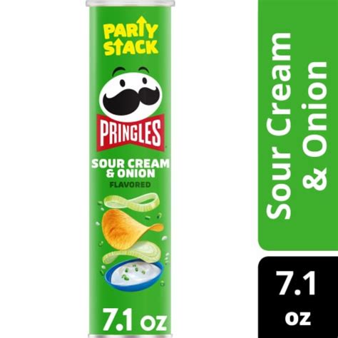 Pringles Sour Cream And Onion Potato Crisps Chips 71 Oz Qfc