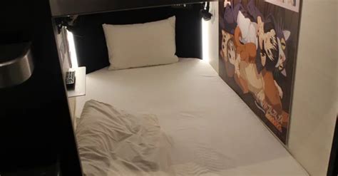 Sleep With Cute Anime Girls In This Tokyo Capsule Hotel Ungeek