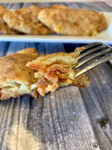 I tried using my brie bread dough for these pizza pockets. Keto Pizza Pocket - The Lazy K Kitchen - Low Carb & Gluten ...