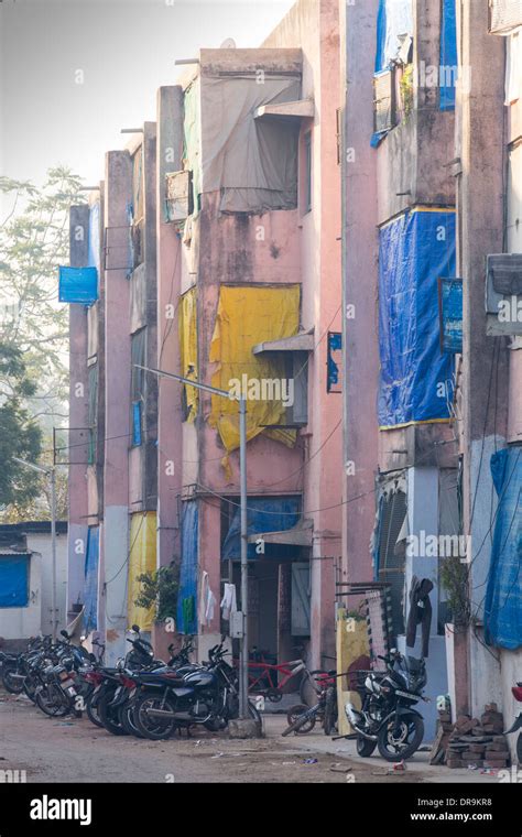Slums India Hi Res Stock Photography And Images Alamy