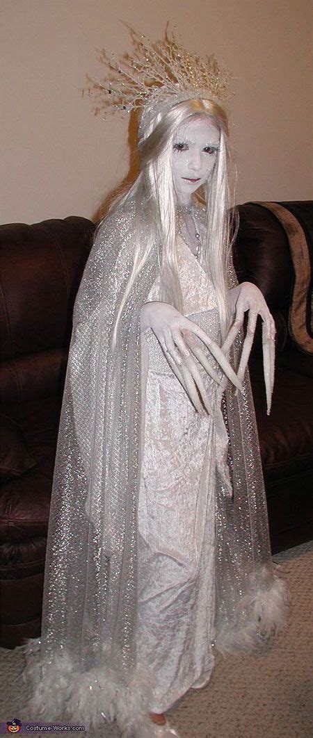 Ice Queen Very Elaborate Queen Halloween Costumes Scary Halloween