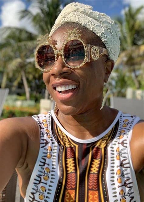 Aisha jamila hinds (born november 13, 1975) is an american television, stage and film actress. Aisha Hinds Height, Weight, Age, Body Statistics - Healthy ...