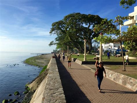10 Reasons To Visit Or Live In Dumaguete The Philippines Huffpost Contributor