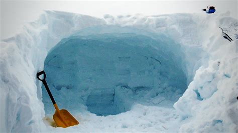 How To Dig A Snow Cave Youtube