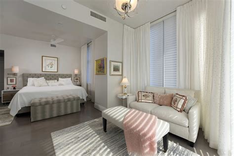 These are some beautiful bedrooms filled with great ideas for making the most of a small space. Master Suites & Bedrooms Photos Gallery | BOWA | Design ...