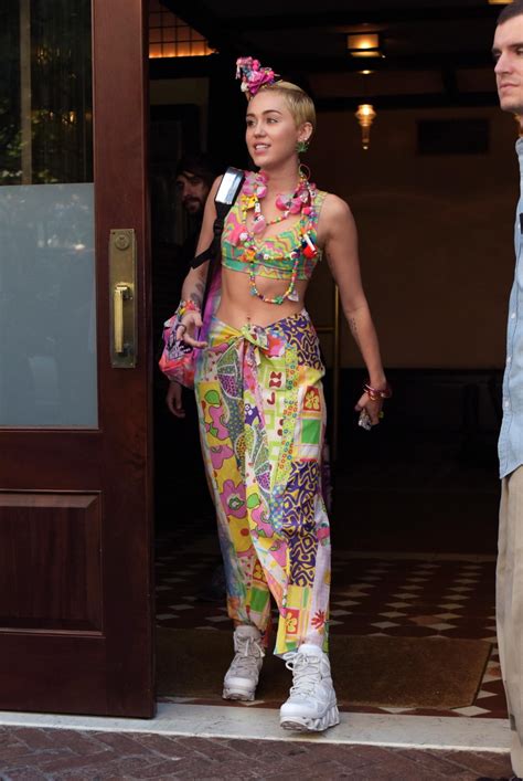 Fashion Criminal Miley Cyrus Fashionandstylepolice Fashionandstylepolice