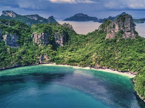 It will be hot and humid throughout, with temperatures rising towards the end of the season before the rains come. A Seasonal Guide to the Best Time to Visit Thailand ...