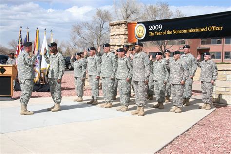 Fort Carson Cg Re Ups Ncos Article The United States Army