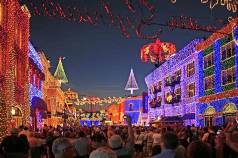 Top 10 Warm Christmas Destinations In The Usa