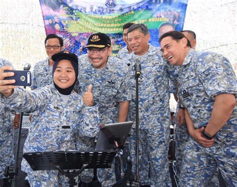 Uniform Baharu Celoreng Digital Rai Hari Tldm Ke 83 Mynewshub