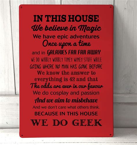 In This House We Do Geek Quote Red Sign A4 Metal Sign Ebay Geek