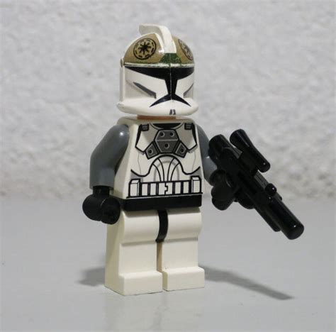 Lego Star Wars Clone Trooper Gunner Minifigure 8014 8039 For Sale