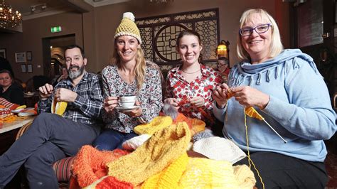Local Knitters Make Beanies For Festival Of Voices Volunteers And The States Homeless The Mercury