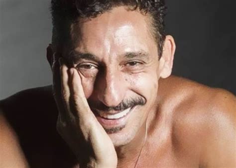 Tuca Andrada mostra corpão sarado no Instagram delícia de homem A Capa