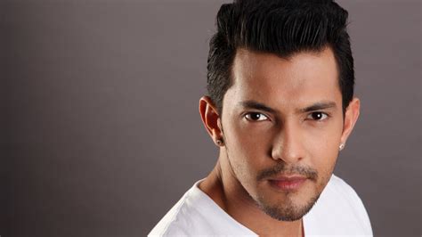 Explore the latest videos from hashtags: This one incident changed my entire life - Aditya Narayan ...
