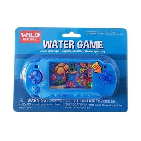 Aquatic Sea Wild Republic Water Blast Fun Hand Held Water Game Toy Buzz