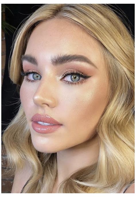 Pinterest Kyliieee Sunkissed Green Eyes Makeup Ideas For Summer Natural Bronzed M Makeup