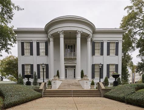 Southern Plantation Homes