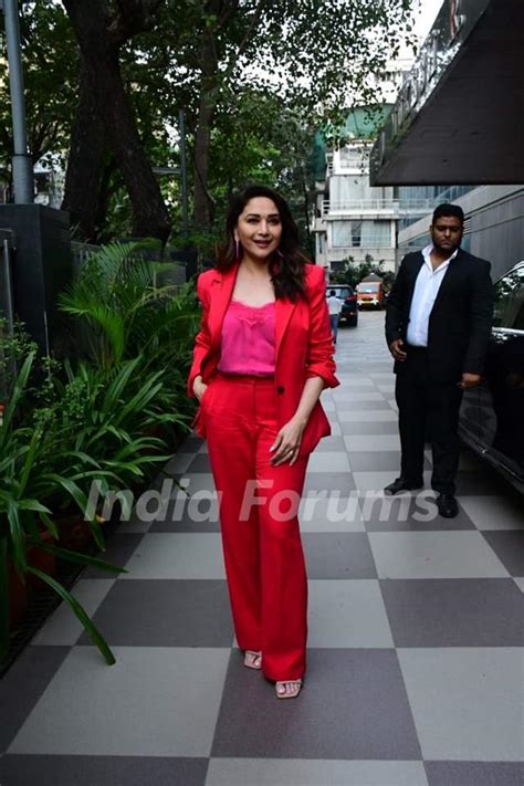 Madhuri Dixit Spotted For Special Screening Maja Ma Media