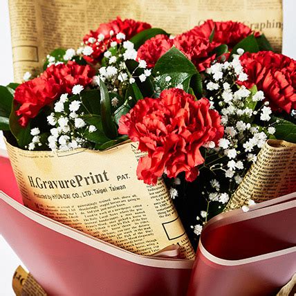 Online Majestic Mixed Carnations Bouquet With Teddy Bear Gift Delivery In Singapore Fnp