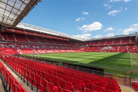 Manchester united stadion vlog (old trafford). Manchester United Stadium Tour | Blog | Smartsave | 20% ...