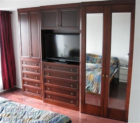 Nyc Custom Built Bedroom Walk In And Reach In Closets Wardrobes