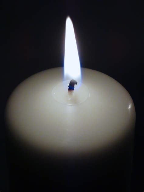 무료 이미지 빛 화이트 어두운 어둠 양초 조명 장식 전등 등심 모양 촛불 불꽃 불꽃없는 촛불