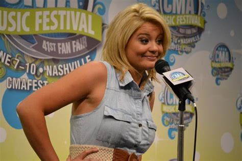 Lauren Alaina Looking As Cute As Ever While She Answers Questions Backstage At Cmafest Country
