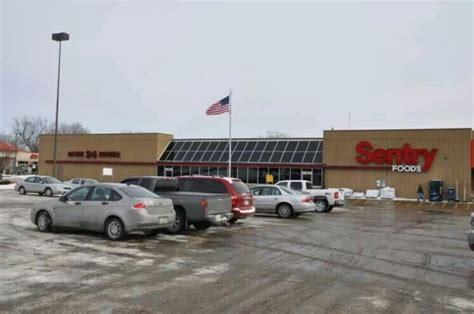 Festival foods is doing their part to provide services that help the citizens of fort atkinson and the surrounding communities. Sentry Foods as it looked in early 2014, before Festival ...