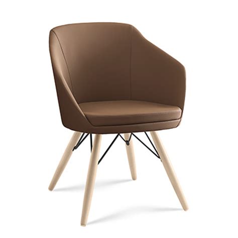 Bentwood makes it strong and flexible, its design follows your body for comfort, and its soft bounce will turn you into a fan the moment you sit down. Rossetto Annette L28 Armchair - Salon29