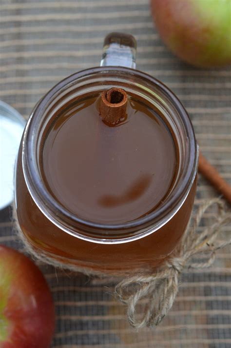 Includes the ever popular apple pie moonshine recipe and more! Apple Pie Moonshine | Recipe | Apple pie moonshine ...