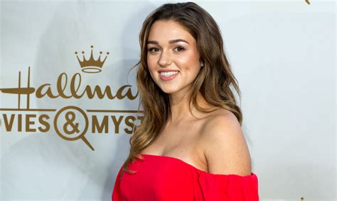 395,890 likes · 40,363 talking about this. Sadie Robertson: See All of Her Most Recent, Beautiful Photos