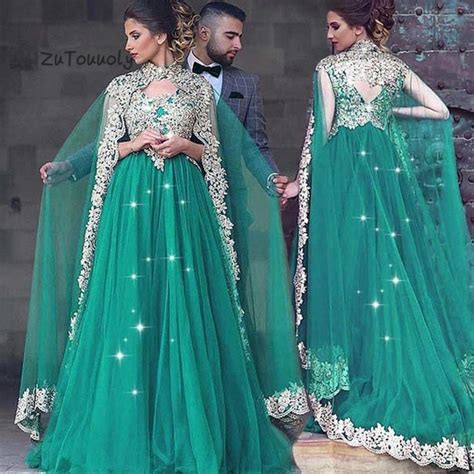 Emerald Green Oriental Dubai Arabic Evening Dress Long Sleeve 2022 Luxury Gold Lace Bead Muslim