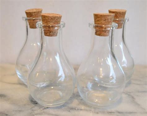 4 X Glass Bottles With Corks Spell Bottles Apothecary Etsy Uk Glass Bottles With Corks