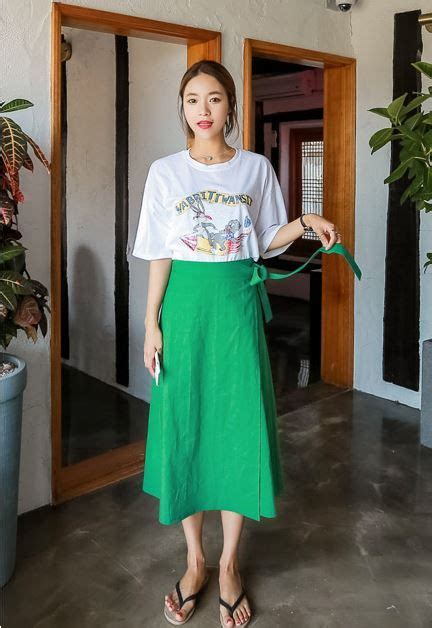 [makmaks]♥ New Stylish Korean Long Skirt ♥ Women Fashion Office Look Midi Flare Pleated Mermaid