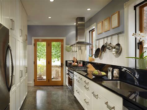So read on for 58 striking kitchen designs that are small on space—but big on style. fairmount rowhome image by Rasmussen Su Architects ...