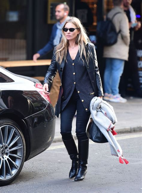 Kate Moss Street Style Leaving A Hairdresser In Soho 10012020