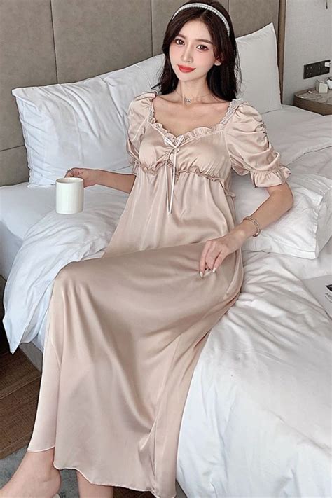 Female Nightgown Elegant Palace Style Princess Long Nightgown Sleepwear