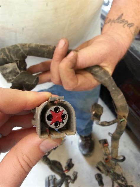 EFI Wiring Issues. Need help please! Lots of pictures - Vintage Mustang