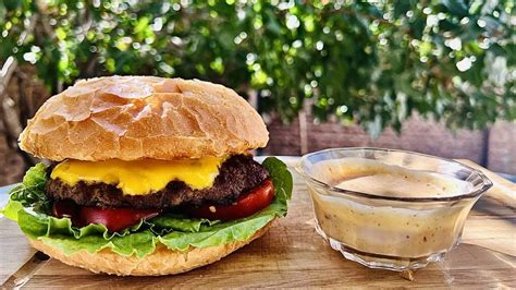 The Best Classic Burger At Home With Sauce Yummyhome Youtube