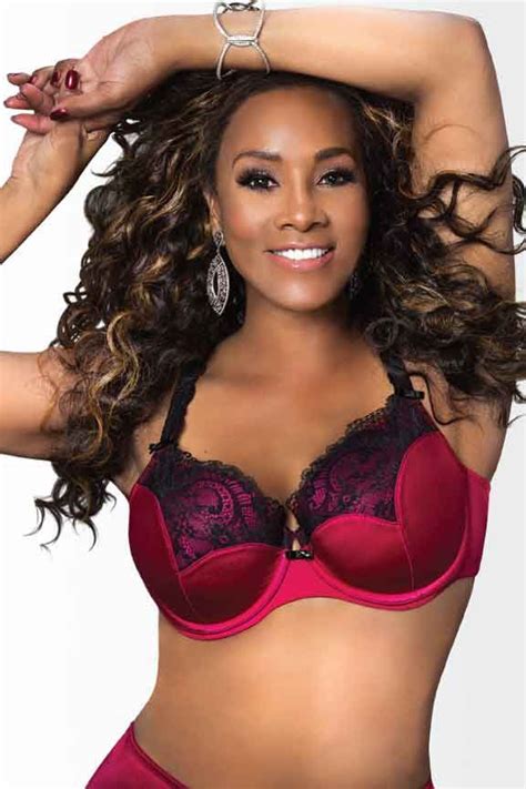 Vivica A Fox PMM First Look The Vivica A Fox Collection For Curvy
