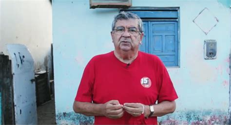Roberto Paulino Garante Cria O Do Kit Constru O Para Ajudar Popula O Carente A Reformar Casas
