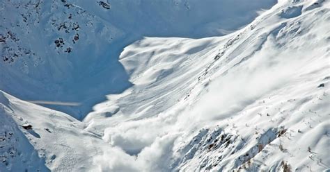 Special Avalanche Warning Issued For Bc Interior