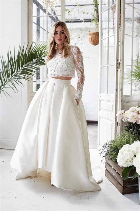 30 trendy winter wedding dresses to get inspired weddingomania