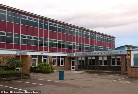Moulton School Sends Girls Home For Wearing Skinny Fit Trousers After